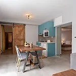 Casa Sofia Apt#1, By Hellocrete Apartment *