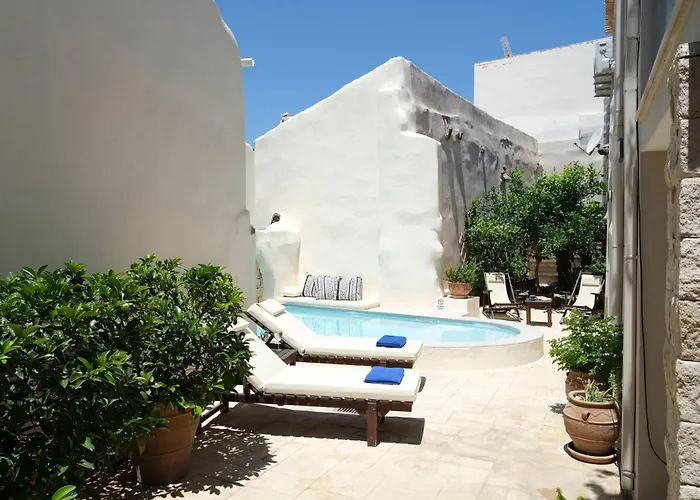 Casa Sofia Apt#1, By Hellocrete *